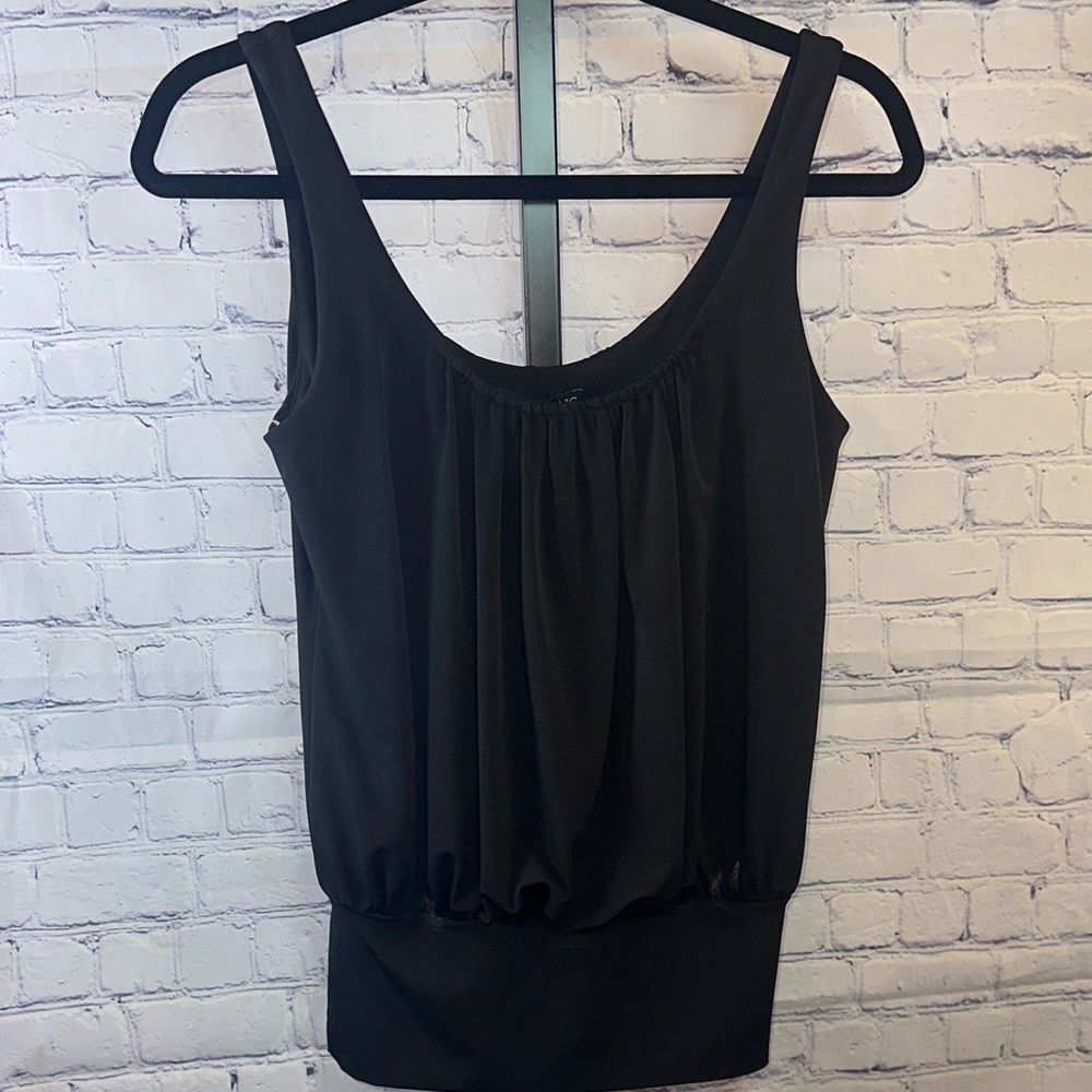 Julian Chang Black Sleeveless Tank Top Sz Med NWT
